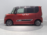 もちろん保証付販売車ですので購入後のアフターもバッチリです!1年間走行距離無制限です!!納車前にはプロのメカニックが各部の点検を行います。ディーラーにしかできない品質で納車させていただきます。