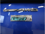 「SUBARU Active Damper e-Tune」搭載。街乗りはしなやかに、ワインディングは鋭く。快適性とスポーツ性を自在に操る、新しい走りを。