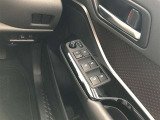運転席からの操作で空気の入れ替えができて快適な室内空間へ☆