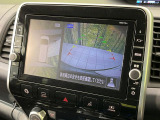 【アラウンドビューモニター】専用のカメラにより、上から見下ろしたような視点で360度クルマの周囲を確認することができます☆死角部分も確認しやすく、狭い場所での切り返しや駐車もスムーズに行えます。