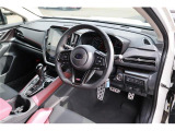 前席全体 目線も高く広い視界で安心して運転することができますね!