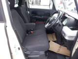 清潔で広々した座席です!是非、現車を見て体感してみてください。