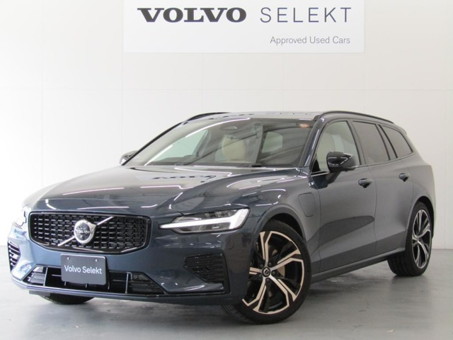 V60 リチャージ PHEV T6 AWD アルティメット 4WD 