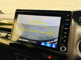 バックカメラが装備されており、後方の安全確認はもちろんのこと狭い場所での駐車や雨の日・夜間など視界の悪いコンディションでのストレスの軽減にもなります!
