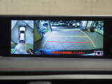 バックカメラ付きで運転が苦手な方の車庫入れもラクラクです。後方の死角部分がモニターに映し出されるので安全性もアップ!