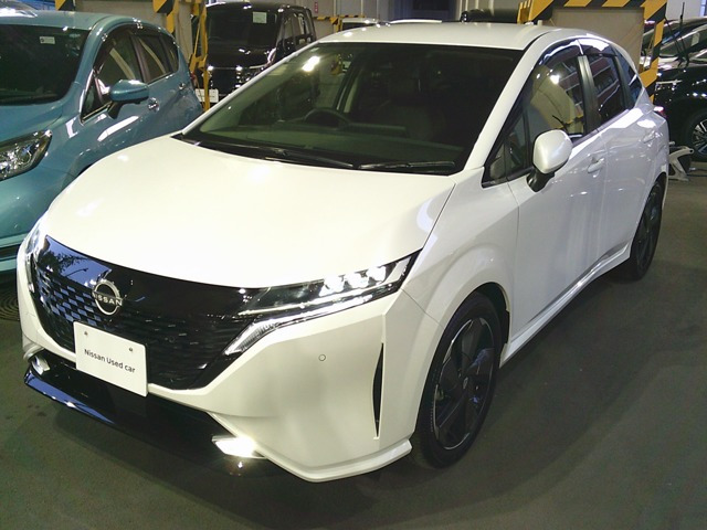 日産 ノートオーラ 