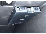ディーラーオプションのETCユニット車載器を搭載しています。