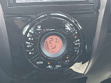 ☆オートエアコンです♪タッチで楽々操作ですね♪
