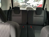 後部座席も、良好な状態です。