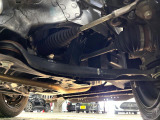 お車を安心してお乗りいただく為には、足回りの定期点検が欠かせません。サービスサポート(有償保証)では無料点検もご提供しており、安心のカーライフをお過ごしいただけるサポート体制が整っています。