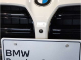 【キドニーグリル】BMWは約90年もの間、ほぼ全ての車両にひと目でBMWだと分かるこの特徴的なフロントグリルが備えられ、デザイン・アイコンとして親しまれてきました。
