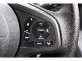 安全運転支援システムHonda SENSINGを搭載しております。衝突軽減ブレーキや誤発進抑制機能、アダプティブクルーズコントロールや車線維持など複数の先進技術で安心と快適なドライブをサポートします。