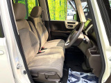 運転席シート廻りは使用感も少なく、良好な状態となっています。丁寧に使われていたことがよくわかりますね。