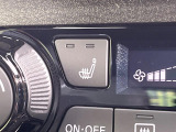 【シートヒーター】寒い日に重宝するシートヒーター!エアコンより早く温まってくれるので寒がりの人も安心ですね♪エアコンの温風は乾燥するから苦手、という方にもをおすすめです。