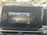 バックモニターで駐車楽々