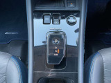 運転席まわりの画像です。
