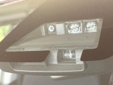 【トヨタセーフティセンス】走行中に前方の車両等を認識し、衝突しそうな時は警報とブレーキで衝突回避と被害軽減をアシスト。より安全にドライブをお楽しみいただけます。