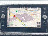 ●VW純正ナビ:一体感のあるナビは、高級感ある車内を演出してくれます。Bluetooth再生などオーディオ機能も充実しておりますので、運転もより楽しめます♪
