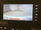 【バックカメラ】あると便利なバックカメラ装備!駐車時に後方がリアルタイム映像で確認できます。立体駐車場や夜間の車庫入れ時に大活躍!運転スキルに関わらず、今や必須となった装備ですね♪