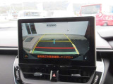 バックガイドモニターで、後方を確認しながら安心して駐車することができます。運転初心者も熟練者も必須の機能ですよ!