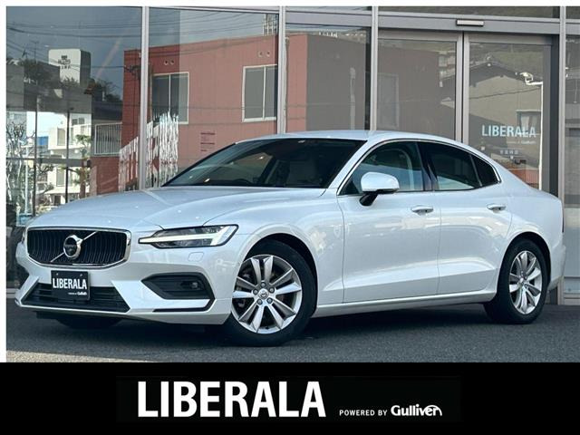 S60T4 モメンタム本革シート 修復歴無し