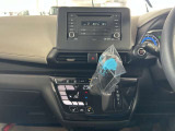 「オートエアコン」車内の温度を感知して、自動で温度調整をしてくれます