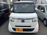 フロントマスクは個性もいっぱい! 人気の車です。