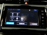 【オーディオ選択画面】AM/FMの切替や、交通情報もこちらの画面から選択できます。