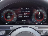 元弊社試乗車/走行2,670キロ。※掲載車が少しでも気になるお客さま、私共スタッフはクルマの事がよくわからないお客さまへ丁寧な説明を心掛けております。お気軽にご相談ください(定休日 火/水曜)。
