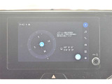 ディスプレイオーディオを装備。スマホとクルマをつなぐことで、これまでのナビに加えて、いろんなサービスが楽しめます。