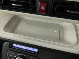 ワイヤレス充電装備!!うれしい装備です!!