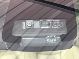【トヨタセーフティセンス】走行中に前方の車両等を認識し、衝突しそうな時は警報とブレーキで衝突回避と被害軽減をアシスト。より安全にドライブをお楽しみいただけます。