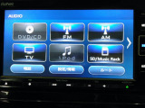 フルセグテレビ搭載。DVD・CD再生にも対応しています。