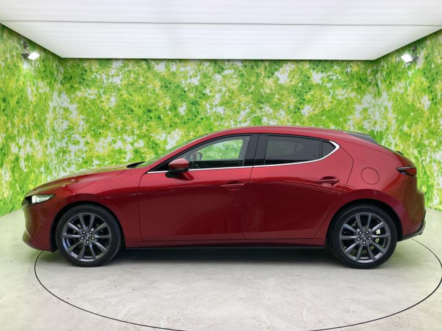 マツダ MAZDA3ファストバック 1.8 XD Lパッケージ の中古車詳細