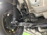 お車を安心してお乗りいただく為には、足回りの定期点検が欠かせません。サービスサポート(有償保証)では無料点検もご提供しており、安心のカーライフをお過ごしいただけるサポート体制が整っています。