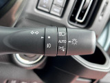[オートライト]AUTOに合わせておくだけで夜間や、トンネル内で自動でヘッドライトが点灯します!付け忘れ消し忘れがないので楽々☆