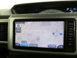 Bluetooth機能搭載の7インチナビです。TVも視聴できてナビの設定もタッチパネル式なので簡単に操作できます。