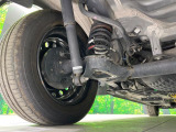 お車を安心してお乗りいただく為には、足回りの定期点検が欠かせません。サービスサポート(有償保証)では無料点検もご提供しており、安心のカーライフをお過ごしいただけるサポート体制が整っています。