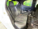 コンパクトカーですが、セカンドシートは十分な広さがあり快適にお乗りいただけます♪シートを倒して大きな荷物を積んだりと、用途の幅が広い1台です。