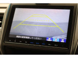 バックカメラが装備されており、後方の安全確認はもちろんのこと狭い場所での駐車や雨の日・夜間など視界の悪いコンディションでのストレスの軽減にもなります!