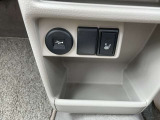 スマホの充電に便利♪USBソケットと運転席シートヒーター付き