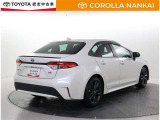 カローラ 1.8 ハイブリッド W×B 