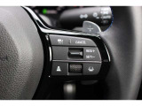安全運転支援システムHonda SENSINGを搭載。衝突軽減ブレーキや、誤発進抑制機能、アダプティブクルーズコントロール、車線維持など複数の先進技術で安心・快適なドライブをサポートします。