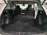 リアシートを倒すと、ラゲッジスペースを広くお使いいただけます!