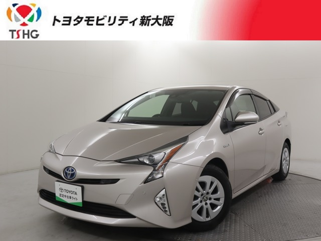 トヨタ プリウス 