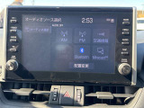 スマホ連携対応のディスプレイオーディオ搭載。ナビや音楽再生、通話も快適に操作可能でドライブがより便利になります♪