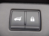 電動リヤゲート運転席から操作出来ます。