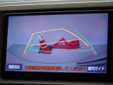 バックガイドモニターを装備しています、車庫入れもラクラクです。