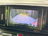 【バックカメラ】駐車時に後方がリアルタイム映像で確認できます。大型商業施設や立体駐車場での駐車時や、夜間のバック時に大活躍!運転スキルに関わらず、今や必須となった装備のひとつです!