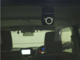 リヤ用ドライブレコーダー装備!これがあれば、相手方が危険運転をしてきた場合などでも客観的に証明でき、事故や事件の直接的な証拠の確保にも生り得ます。